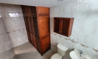 casa en arriendo en estadio. Cod A775694