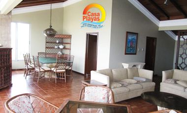 Venta Casa Frente Al Mar en El Malecón de Playas Villamil