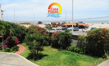 Venta Casa Frente Al Mar en El Malecón de Playas Villamil