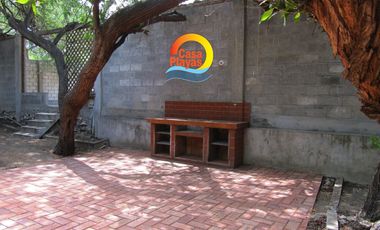 Venta Casa Frente Al Mar en El Malecón de Playas Villamil