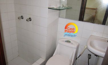 Venta Casa Frente Al Mar en El Malecón de Playas Villamil