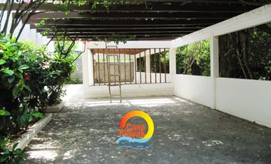 Venta Casa Frente Al Mar en El Malecón de Playas Villamil