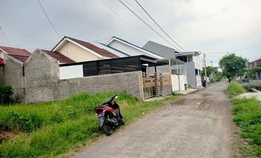Tanah dijual di Jawa Tengah, Sukoharjo - Berperabot lengkap