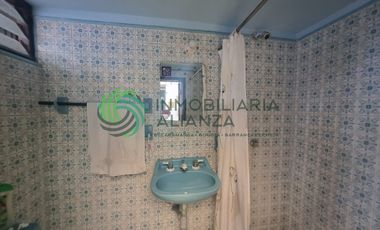 casa en venta en antonia santos. Cod V61682