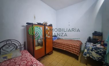 casa en venta en antonia santos. Cod V61682