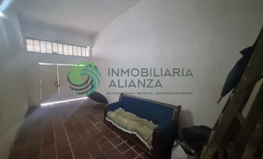 casa en venta en antonia santos. Cod V61682