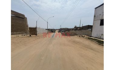 Venta De Terreno Industrial En Ventanilla De 1,034.70 M2