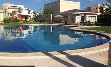 Villa Serena en Merida, Yucatan Country Club