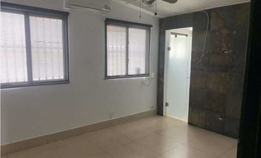 VENTA CASA EN BETANIA MIRAFLORES 282M2