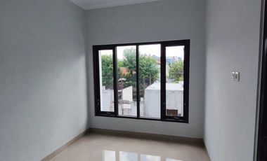 Rumah 2 Lantai di Pusat Kota Yogyakarta dekat Malioboro