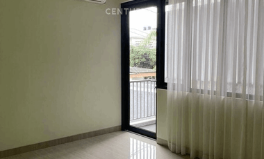 Disewakan Rumah Cakep Siap Huni Di Cluster One Gate System