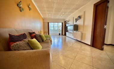 Venta departamento 3 ambientes con cochera terraza y  quincho propio  en La Perla!