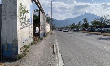 2 TERRENOS COMERCIALES RENTA AV BENITO JUAREZ e ISRAEL CAVAZOS Gpe ESTRATÉGICO