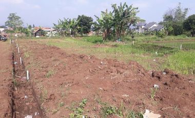 Rumah New Minimalis Asri dan Nyaman Murah 2 lantai di Cimahi Utara 5 menit ke Alun" Cimahi Cicilan Mulai 4 juta-an.