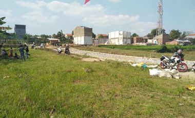 Rumah New Minimalis Asri dan Nyaman Murah 2 lantai di Cimahi Utara 5 menit ke Alun" Cimahi Cicilan Mulai 4 juta-an.