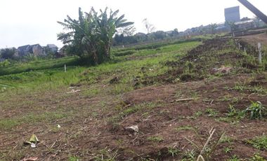 Rumah New Minimalis Asri dan Nyaman Murah 2 lantai di Cimahi Utara 5 menit ke Alun" Cimahi Cicilan Mulai 4 juta-an.