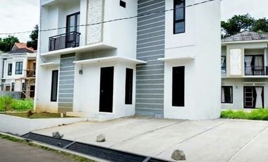 Rumah Dua Lantai Siap Huni Strategis Pusat Kota Bogor