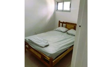 Venta Acogedora Casa de Tres Pisos en Zona Céntrica 170  Mts2