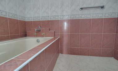 COD. 577 - SE VENDE CASA - BARRIO: FLORENCIA I