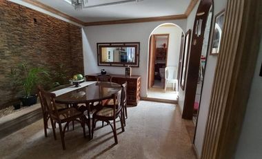 COD. 577 - SE VENDE CASA - BARRIO: FLORENCIA I
