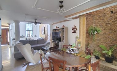 COD. 577 - SE VENDE CASA - BARRIO: FLORENCIA I