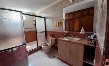 COD. 577 - SE VENDE CASA - BARRIO: FLORENCIA I