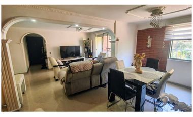 Apartamento en Venta, Castellana en la Comuna 11 de Medellín