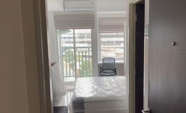 Disewakan Apartemen Serpong Garden Tangerang Selatan Tipe Studio Fully Furnished Siap Huni Murah