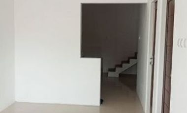 Jual Villa Pacet Mojokerto Posisi Hook View Pegunungan