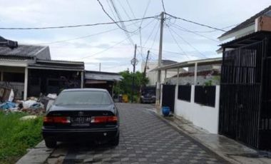 Rumah Gununganyar Tambak , Strategis, Modern Full Furnished