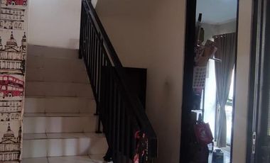 Rumah 2 Lantai Berbasis Cluster. Layak Huni di Jalan Nusa Jaya Pondok Ranji