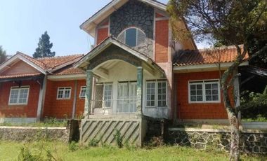 Jual Villa Murah Butuh Renovasi View Gunung di Cimande Caringin Bogor