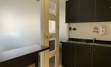 Oficina en Arriendo en 161.538 - Arriendo Oficina Providencia Andres Bello con Francisco Noguera - 180Mts