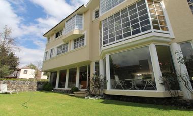 Residencia en Club de Golf los Encinos