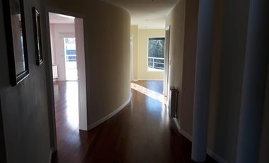 ALQUILER EXCLUSIVA CASA DE 3 DORMITORIOS LOS CIELOS VALLE ESCONDIDO