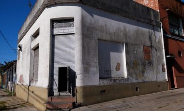 VaqueraPropiedades vende galpon en San Fernando.