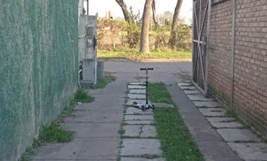 CASA DE PASILLO. ROSARIO AL 400. 2 PLANTAS. JARDÍN. COCHERA. BARRIO PARAÍSO. BAIGORRIA. IMPECABLE ESTADO