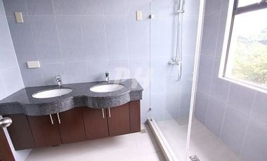 PH793 Modern Single Detached House in Sta. Rosa LagunaNear Sta. Rosa-Tagaytay Road