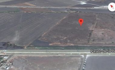 SOBRE CARRETERA QRO-SLP, TERRENO INDUSTRIAL 6HAS,  en VENTA, $24,000,000 MX (SM)