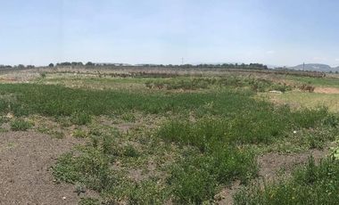SOBRE CARRETERA QRO-SLP, TERRENO INDUSTRIAL 6HAS,  en VENTA, $24,000,000 MX (SM)