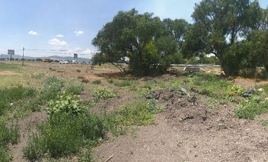 SOBRE CARRETERA QRO-SLP, TERRENO INDUSTRIAL 6HAS,  en VENTA, $24,000,000 MX (SM)