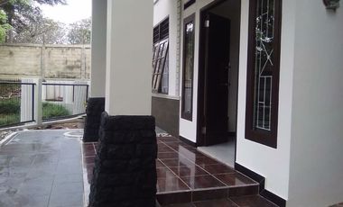 Rumah Baru Renov Lingkungan Nyaman Di Sektor 9 (Cpa 4146.BR)