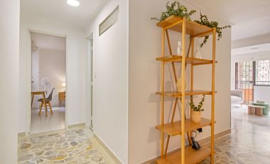 apartamento en venta en los colores. Cod V13430