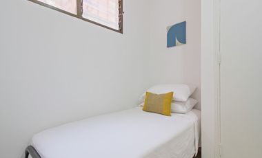 apartamento en venta en los colores. Cod V13430