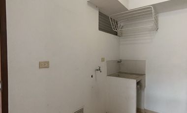 apartamento en venta en la floresta. Cod V31625