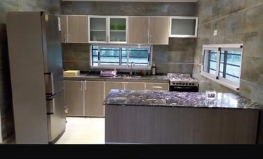 Varela Casa Moderna  Amplio Parque Aceptamos Permuta