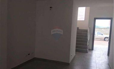 VENTA  CASA ESTRENO 4 DOR  LA JOYA CON ACABADOS EXCELENTES (JLR)