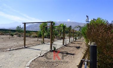 Casa en venta de 5 dorm. en Colina