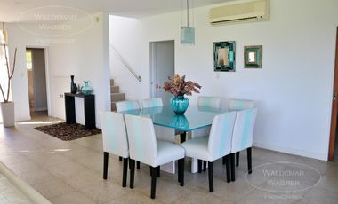 Mansion en el Delta | Isla Santa Monica | Al Rio San Antonio | 10 personas