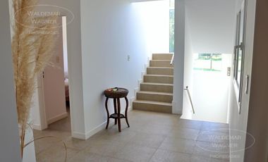 Enorme Casa | Isla Santa Monica | Al Rio San Antonio | 10 personas